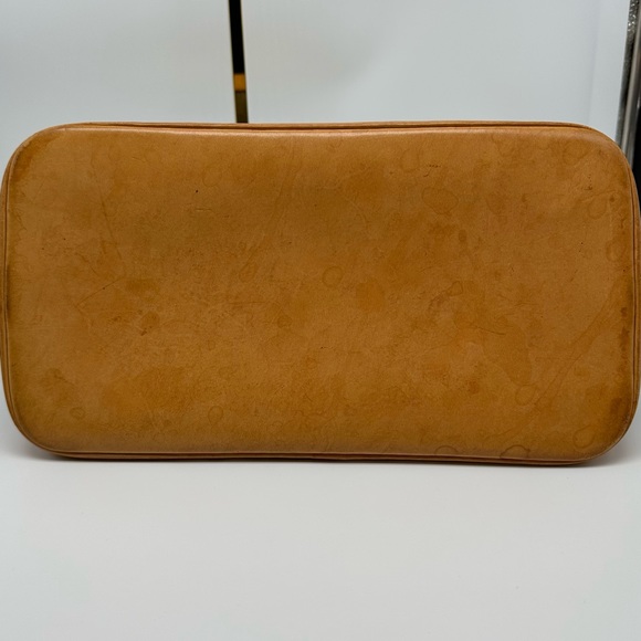 Authentic Louis Vuitton Monogram Alma Bag - Picture 10 of 16